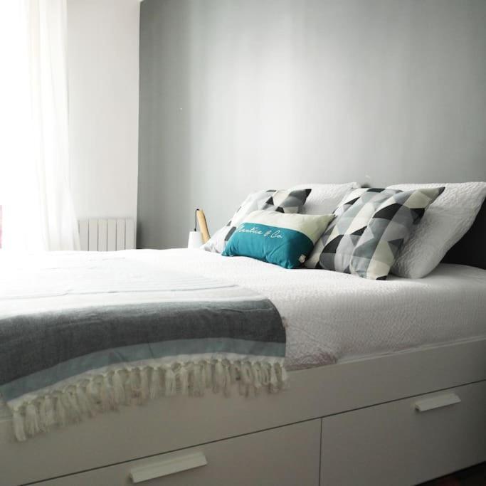 Appartement Haussmanannien Cosy - Republique Paris Exterior foto